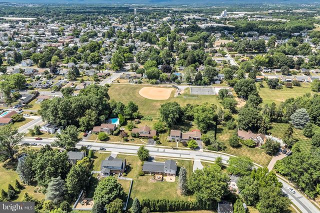 306 E ELMWOOD AVE, Mechanicsburg, PA 17055
