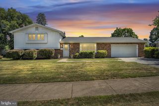 306 E ELMWOOD AVE, Mechanicsburg, PA 17055