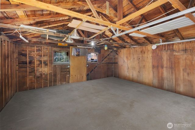 2033 Wright Avenue E, Tacoma, WA 98404