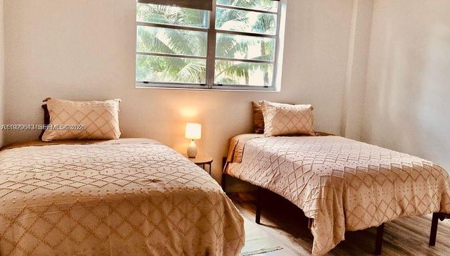 4001 S Ocean Dr 2C, Hollywood, FL 33019