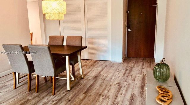 4001 S Ocean Dr 2C, Hollywood, FL 33019