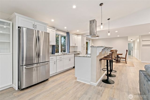 14314 110th Avenue Ct E, Puyallup, WA 98374