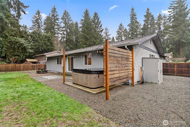 14314 110th Avenue Ct E, Puyallup, WA 98374