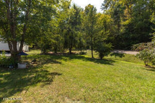 3287 Old Hwy 411, Dandridge, TN 37725