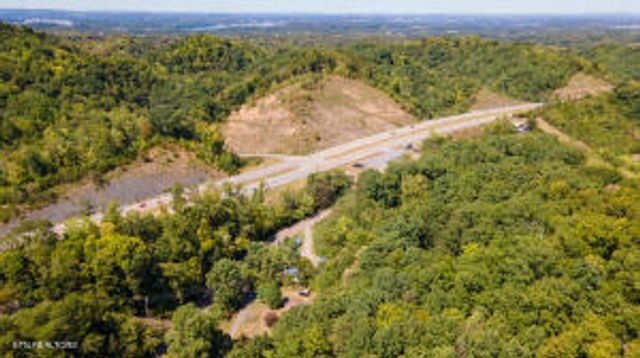 3287 Old Hwy 411, Dandridge, TN 37725
