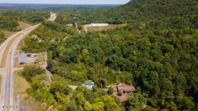 3287 Old Hwy 411, Dandridge, TN 37725