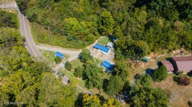 3287 Old Hwy 411, Dandridge, TN 37725