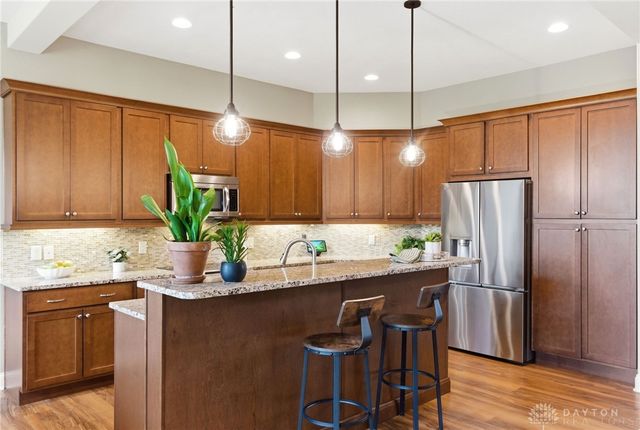 1387 Champions Way, Beavercreek Twp, OH 45385