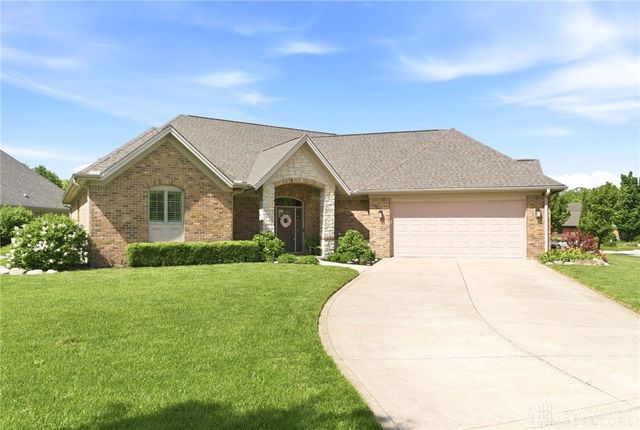 1387 Champions Way, Beavercreek Twp, OH 45385