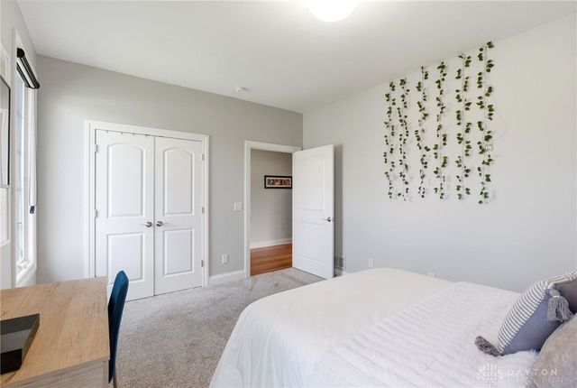 1387 Champions Way, Beavercreek Twp, OH 45385