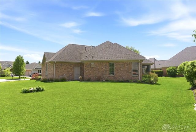 1387 Champions Way, Beavercreek Twp, OH 45385