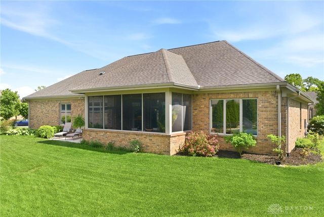 1387 Champions Way, Beavercreek Twp, OH 45385