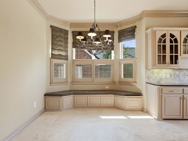 1700 Dowling Drive, Irving, TX 75038