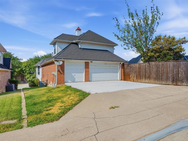 1700 Dowling Drive, Irving, TX 75038