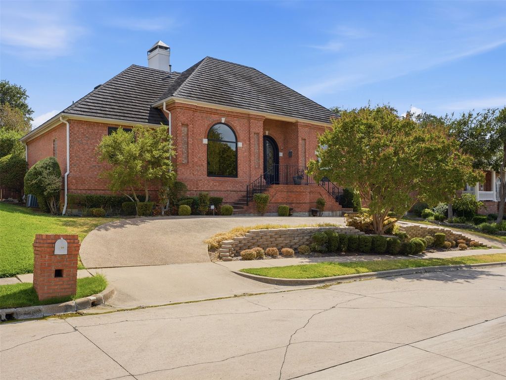1700 Dowling Drive, Irving, TX 75038 — photo 3