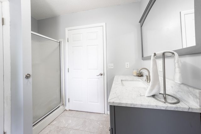 12111 S Sherman Lake Drive, Augusta, MI 49012
