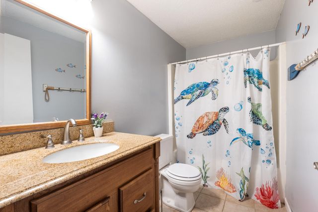 12111 S Sherman Lake Drive, Augusta, MI 49012