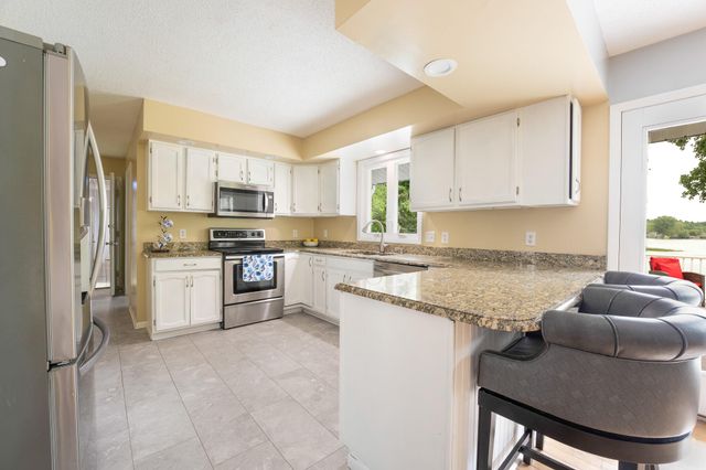 12111 S Sherman Lake Drive, Augusta, MI 49012