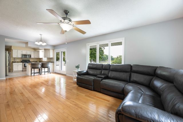 12111 S Sherman Lake Drive, Augusta, MI 49012