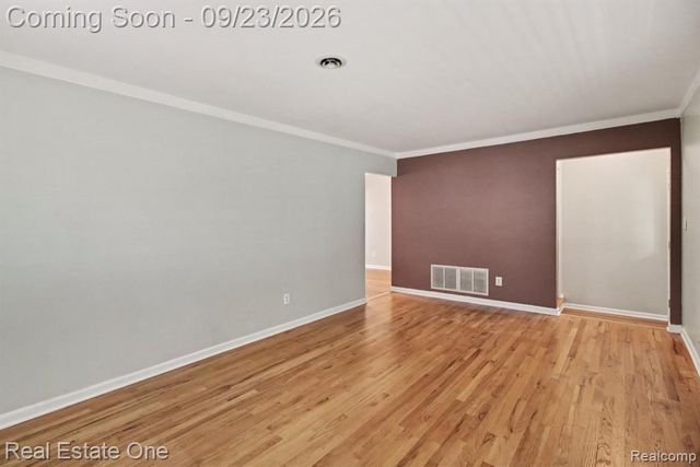 3602 Percy King Road, Waterford, MI 48329