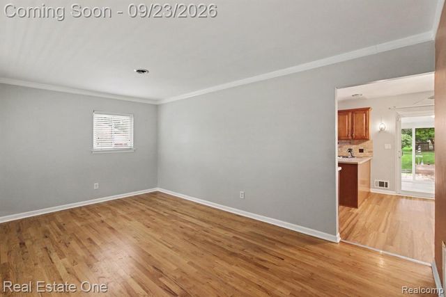 3602 Percy King Road, Waterford, MI 48329