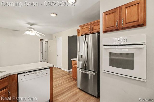 3602 Percy King Road, Waterford, MI 48329