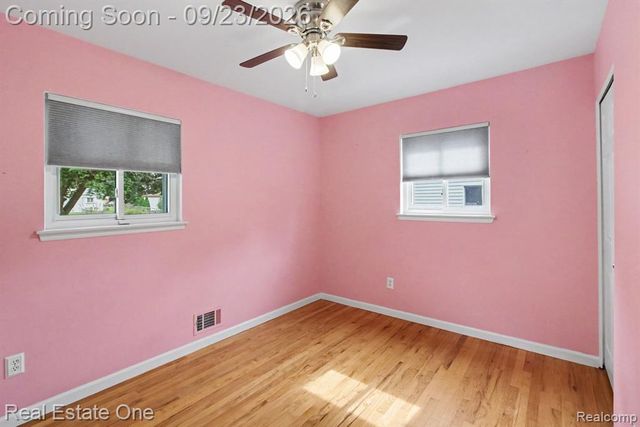 3602 Percy King Road, Waterford, MI 48329