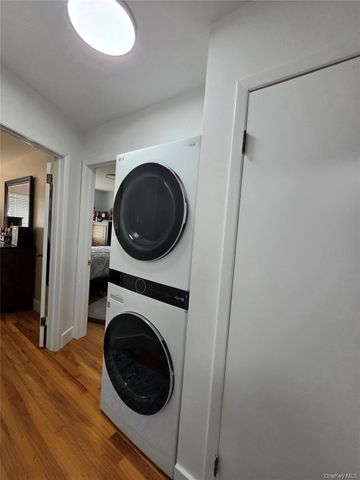 82-15 155th Avenue 9B, Howard Beach, NY 11414