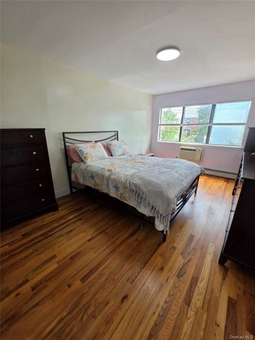 82-15 155th Avenue 9B, Howard Beach, NY 11414