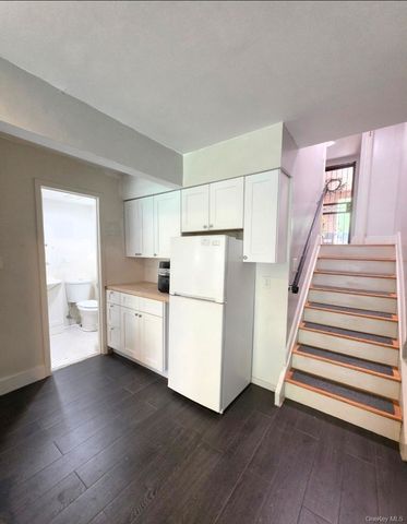 82-15 155th Avenue 9B, Howard Beach, NY 11414