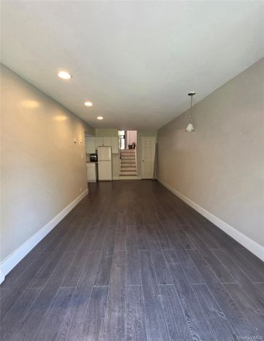 82-15 155th Avenue 9B, Howard Beach, NY 11414