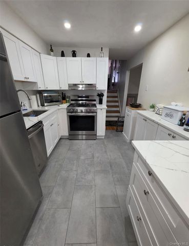 82-15 155th Avenue 9B, Howard Beach, NY 11414