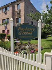 82-15 155th Avenue 9B, Howard Beach, NY 11414