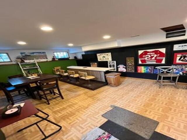 10902 S Hoyne Avenue, Chicago, IL 60643