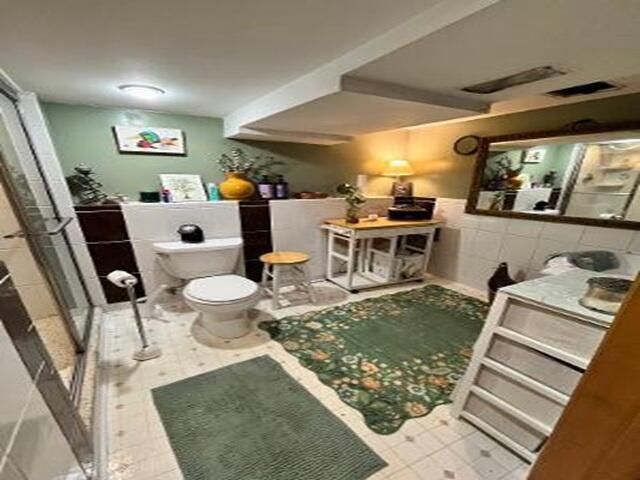 10902 S Hoyne Avenue, Chicago, IL 60643