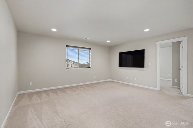 6013 S 302nd Street, Auburn, WA 98001