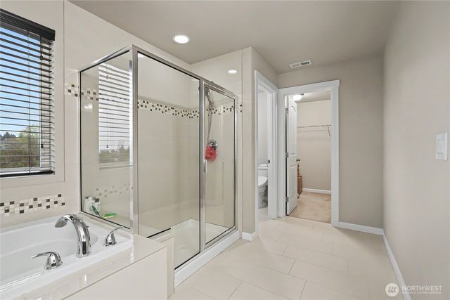 6013 S 302nd Street, Auburn, WA 98001