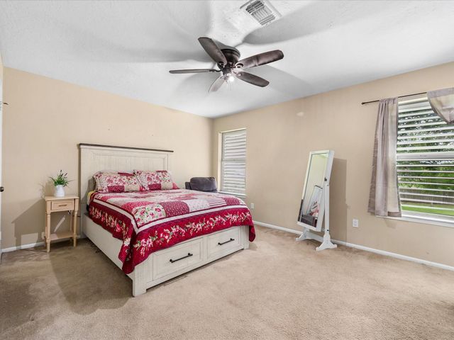 205 Oak Harbor Dr, Houston, TX 77062