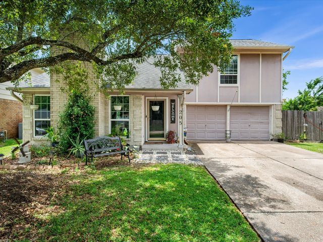 205 Oak Harbor Dr, Houston, TX 77062