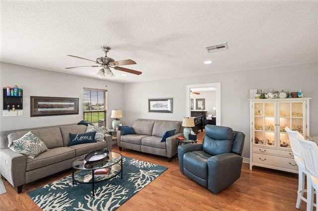 95 Orleans Street S, Matagorda, TX 77457