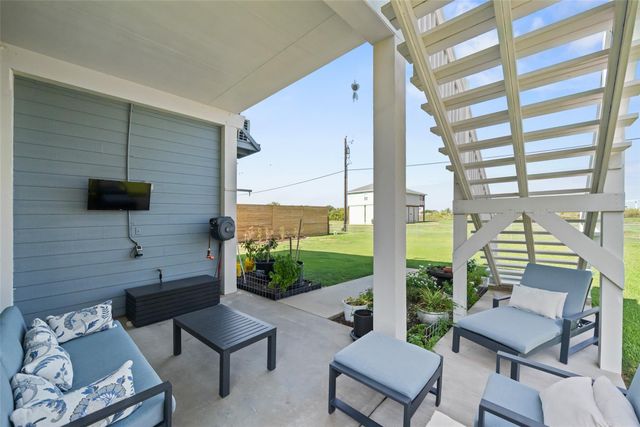 95 Orleans Street S, Matagorda, TX 77457