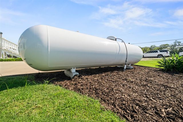 95 Orleans Street S, Matagorda, TX 77457