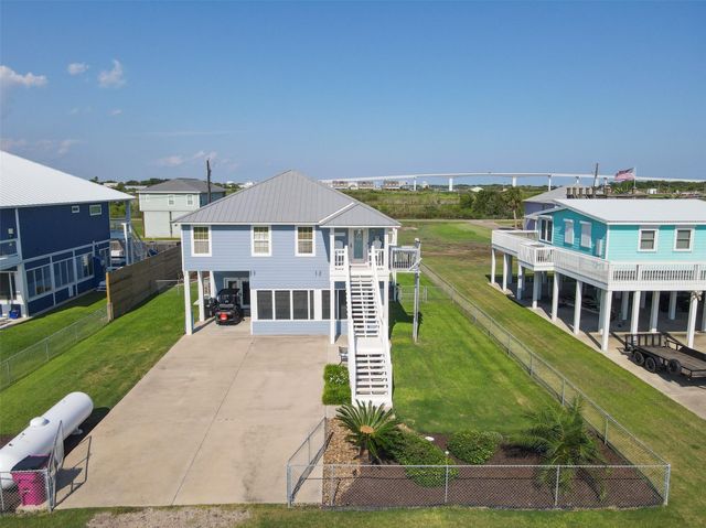 95 Orleans Street S, Matagorda, TX 77457