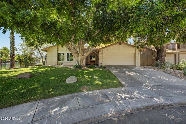 965 E LAMPLIGHTER Lane, Tempe, AZ 85283