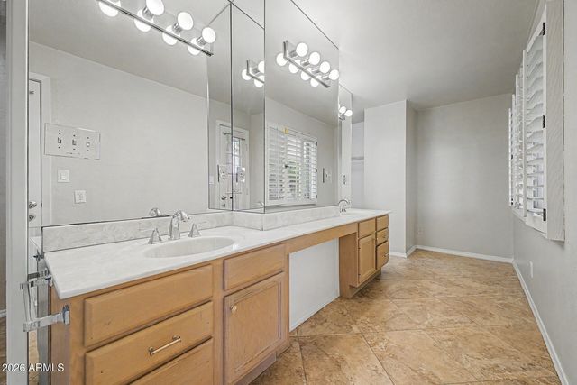 965 E LAMPLIGHTER Lane, Tempe, AZ 85283