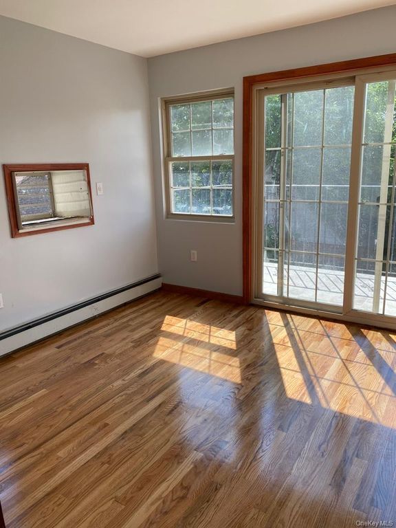 5742 159th Street, Fresh Meadows, NY 11365 — photo 3
