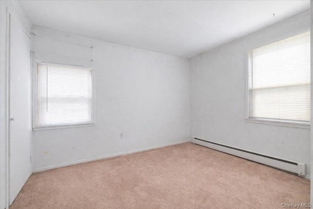 122 Balsam Lane, Levittown, NY 11756