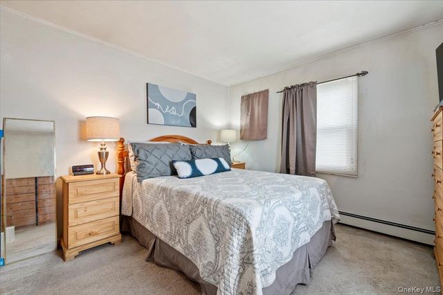 122 Balsam Lane, Levittown, NY 11756