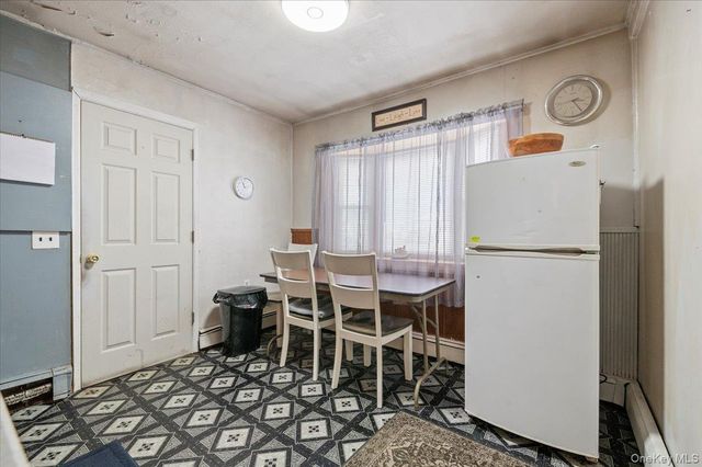 122 Balsam Lane, Levittown, NY 11756