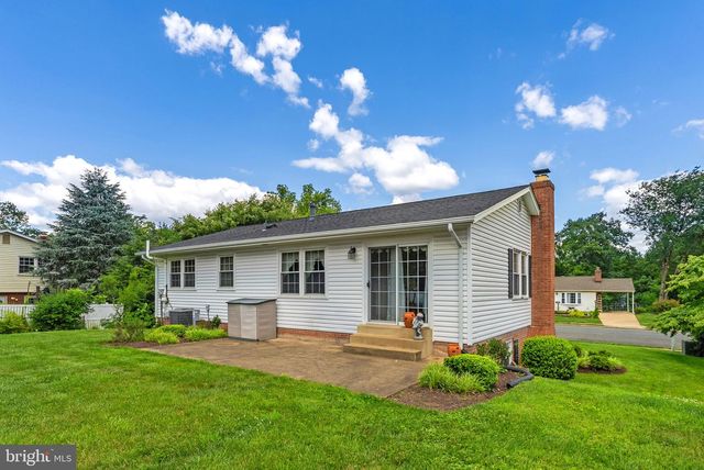 10005 COPELAND DR, Manassas, VA 20109
